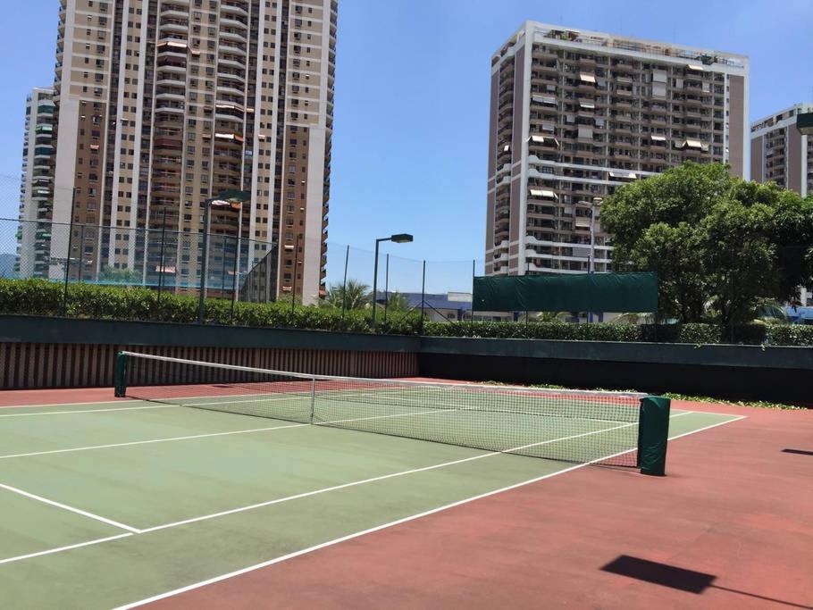 Apartamento Na Barra Da Tijuca, Pertinho Da Praia! Apartamento